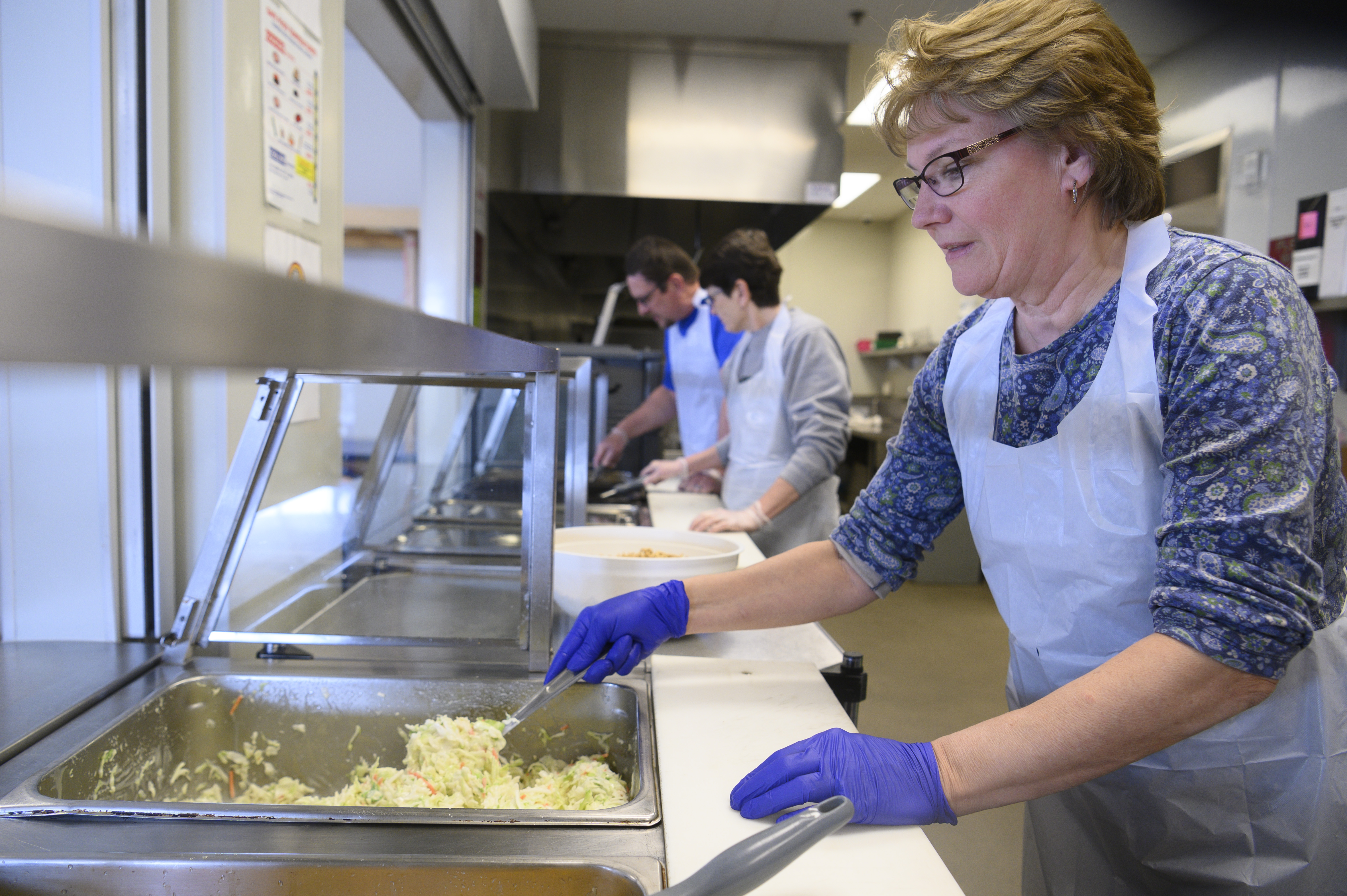 Volunteers at New Community Shelter